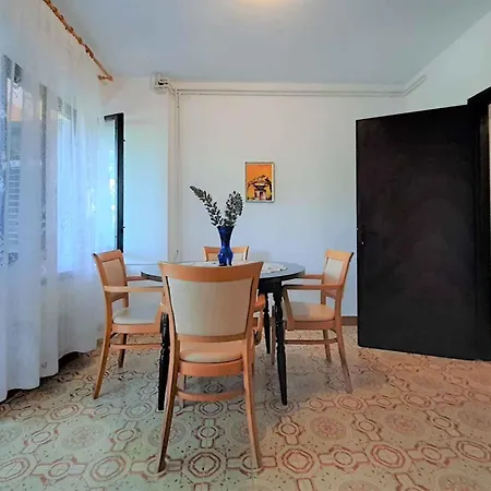 Apartament Near In Krk-insel Krk 45781 Krk Town
